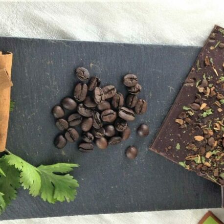 Le chocolat bio 75% cacao en vrac Café, cannelle et coriandre