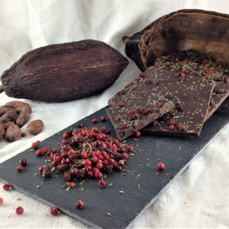 Le chocolat bio 75% cacao en vrac Baies rose et Thym