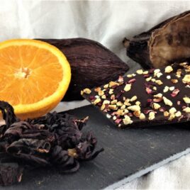 Le chocolat bio 75% cacao zestes d'orange, fleurs d'hibiscus